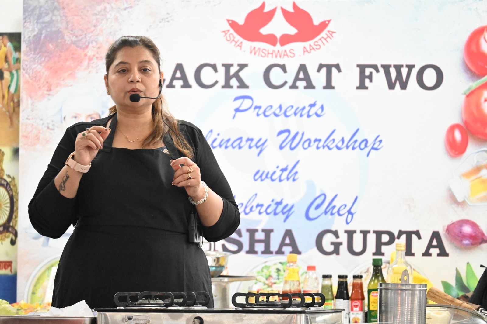 Chef Manisha Gupta addressing a culinary workshop